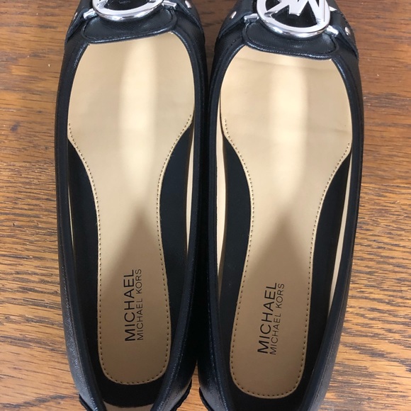 Michael Kors Fulton Moc Flats - Picture 5 of 6